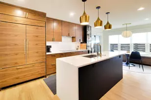 635 N Euclid Ave, Oak Park, IL 60302 - Photo 11