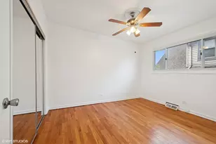 2208 Foster St, Evanston, IL 60201 - Photo 7