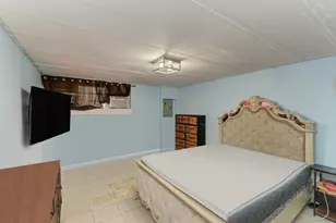 9760 S Dobson Ave, Chicago, IL 60628 - Photo 13