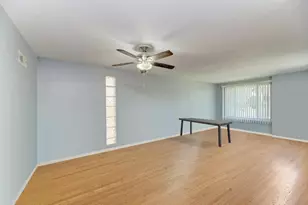 9760 S Dobson Ave, Chicago, IL 60628 - Photo 7