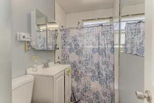 9760 S Dobson Ave, Chicago, IL 60628 - Photo 11