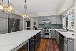 120 S Stone Ave, La Grange, IL 60525 - Photo 5