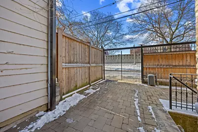 3818 N Alta Vista Terrace, Chicago, IL 60613 - Photo 27