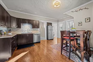 414 Linden Ave, Aurora, IL 60505 - Photo 11