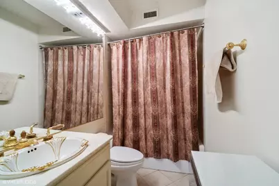 1864 Mission Hills Lane, Northbrook, IL 60062 - Photo 7