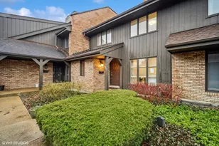 1864 Mission Hills Ln, Northbrook, IL 60062 - Photo 1