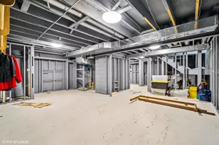 1864 Mission Hills Ln, Northbrook, IL 60062 - Photo 9