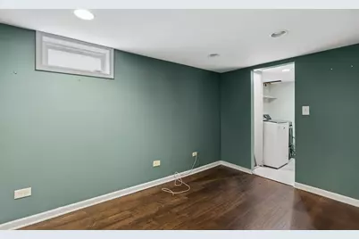 5910 Carol Avenue, Morton Grove, IL 60053 - Photo 17