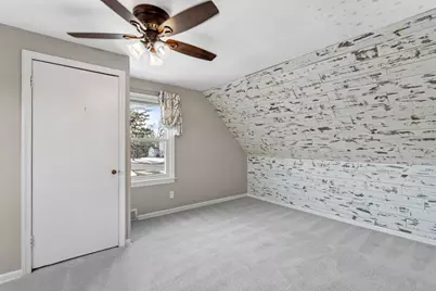 5910 Carol Avenue, Morton Grove, IL 60053 - Photo 15