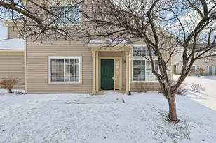 263 Nicole Dr, South Elgin, IL 60177 - Photo 5