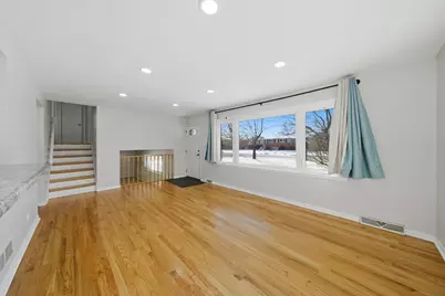 7635 S Oconto Avenue, Bridgeview, IL 60455 - Photo 5