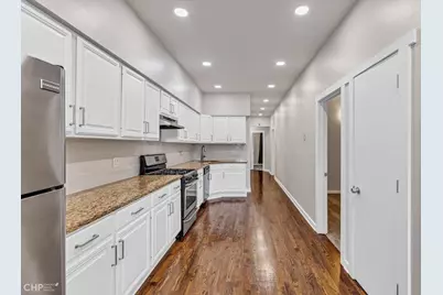 1426 W Walton Street, Chicago, IL 60642 - Photo 5