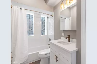 1426 W Walton Street, Chicago, IL 60642 - Photo 21