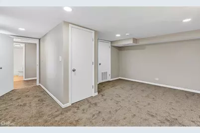 1426 W Walton Street, Chicago, IL 60642 - Photo 27