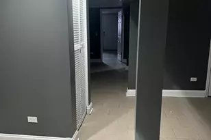 7644 S Vernon Ave, Chicago, IL 60619 - Photo 17