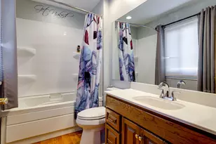 2325 Bayside Dr, Hanover Park, IL 60133 - Photo 11