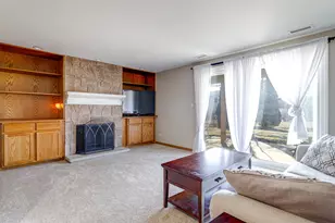 2325 Bayside Dr, Hanover Park, IL 60133 - Photo 17