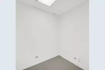 2201 W Roosevelt Road, Broadview, IL 60155 - Photo 15