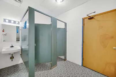 2201 W Roosevelt Road, Broadview, IL 60155 - Photo 17