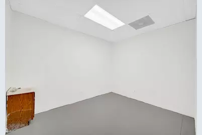 2201 W Roosevelt Road, Broadview, IL 60155 - Photo 9