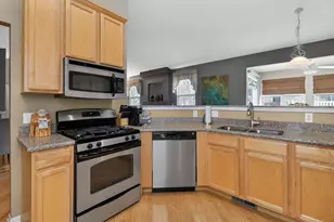 1592 W Ludington Circle, Romeoville, IL 60446 - Photo 11