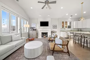 3647 N Damen Ave, Chicago, IL 60618 - Photo 17