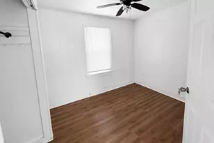 812 E Benton St, Morris, IL 60450 - Photo 5