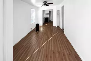 812 E Benton St, Morris, IL 60450 - Photo 3