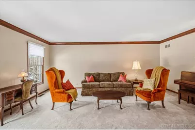 730 Persimmon Drive, Saint Charles, IL 60174 - Photo 7