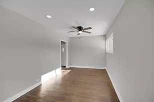 2658 122nd St, Blue Island, IL 60406 - Photo 7