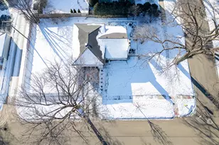 742 W Chestnut St, Hinsdale, IL 60521 - Photo 21