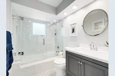 742 W Chestnut Street, Hinsdale, IL 60521 - Photo 13