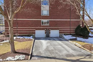 31 E Grove St, Lombard, IL 60148 - Photo 17