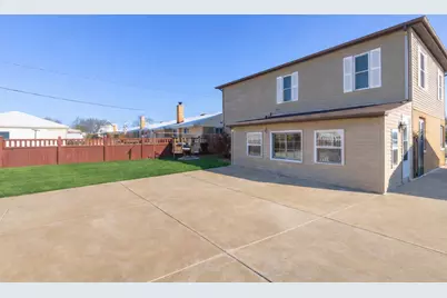 8300 N Harlem Avenue, Niles, IL 60714 - Photo 3