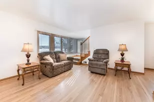 8300 N Harlem Ave, Niles, IL 60714 - Photo 11