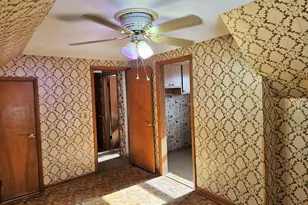 6940 N Ottawa Ave, Chicago, IL 60631 - Photo 23