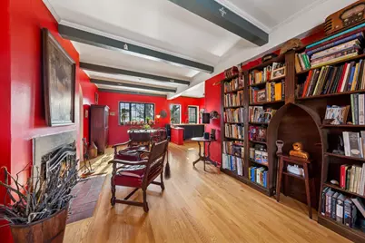 [Address not provided], Chicago, IL 60637 - Photo 5