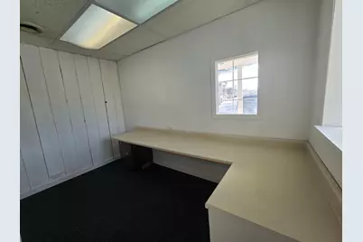 [Address not provided], Elmwood Park, IL 60707 - Photo 7