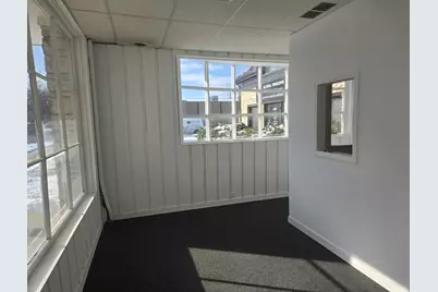 [Address not provided], Elmwood Park, IL 60707 - Photo 3