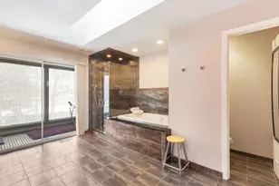 1430 Country Ln, Deerfield, IL 60015 - Photo 15