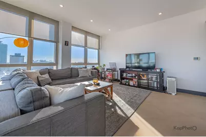 5401 S Hyde Park Boulevard #1502, Chicago, IL 60615 - Photo 5