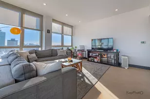 5401 S Hyde Park Blvd, Chicago, IL 60615 - Photo 5