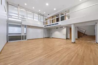 1311 E 57th Street, Chicago, IL 60637 - Photo 3