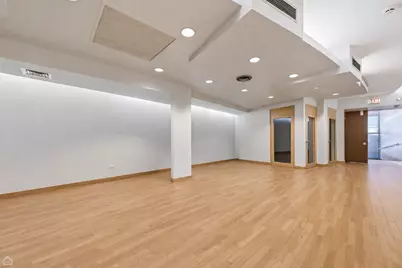 1311 E 57th Street, Chicago, IL 60637 - Photo 17