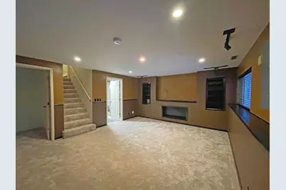 2043 Orchard Lane #0, Carpentersville, IL 60110 - Photo 15