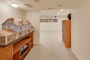 909 Locust Rd, Wilmette, IL 60091 - Photo 35