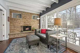 909 Locust Rd, Wilmette, IL 60091 - Photo 11