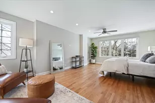 909 Locust Rd, Wilmette, IL 60091 - Photo 21