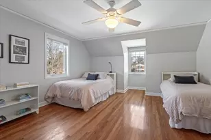 909 Locust Rd, Wilmette, IL 60091 - Photo 27