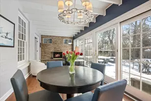 909 Locust Rd, Wilmette, IL 60091 - Photo 13